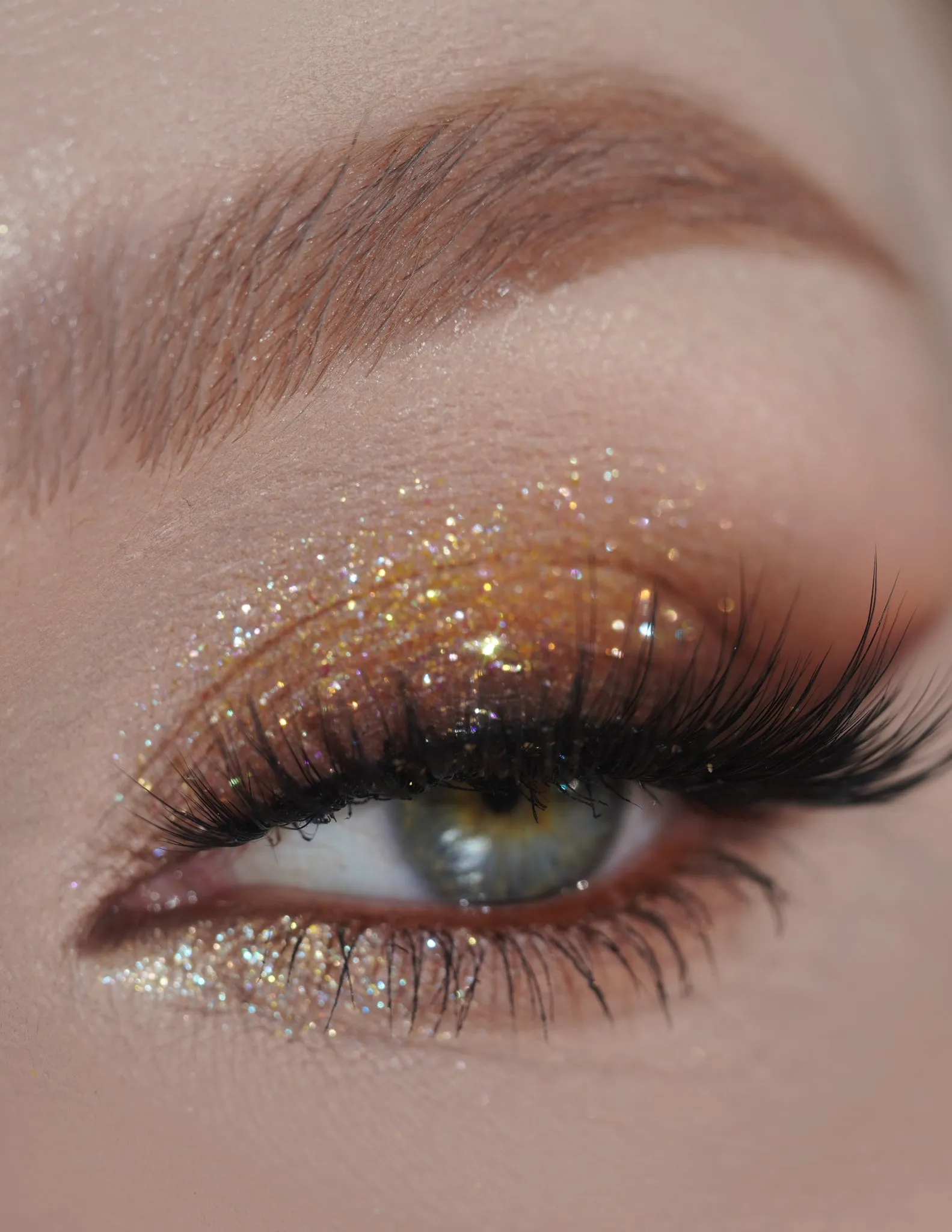 #31 Peach Gold Eyeshadow Glitter