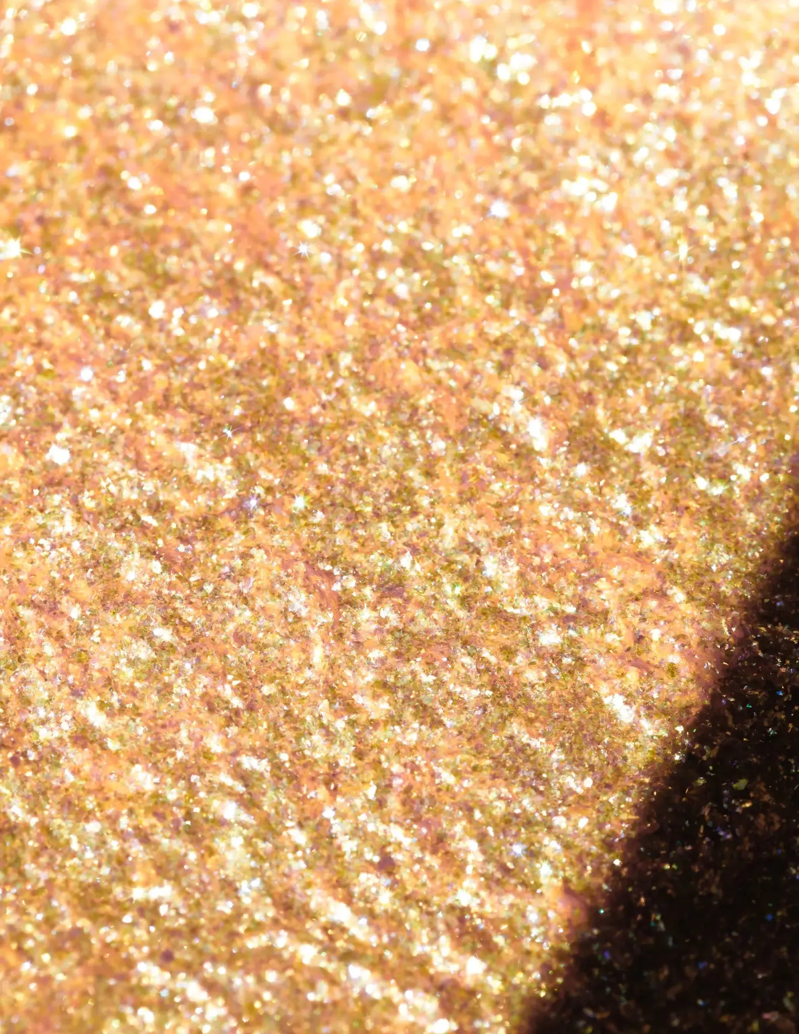 #31 Peach Gold Eyeshadow Glitter