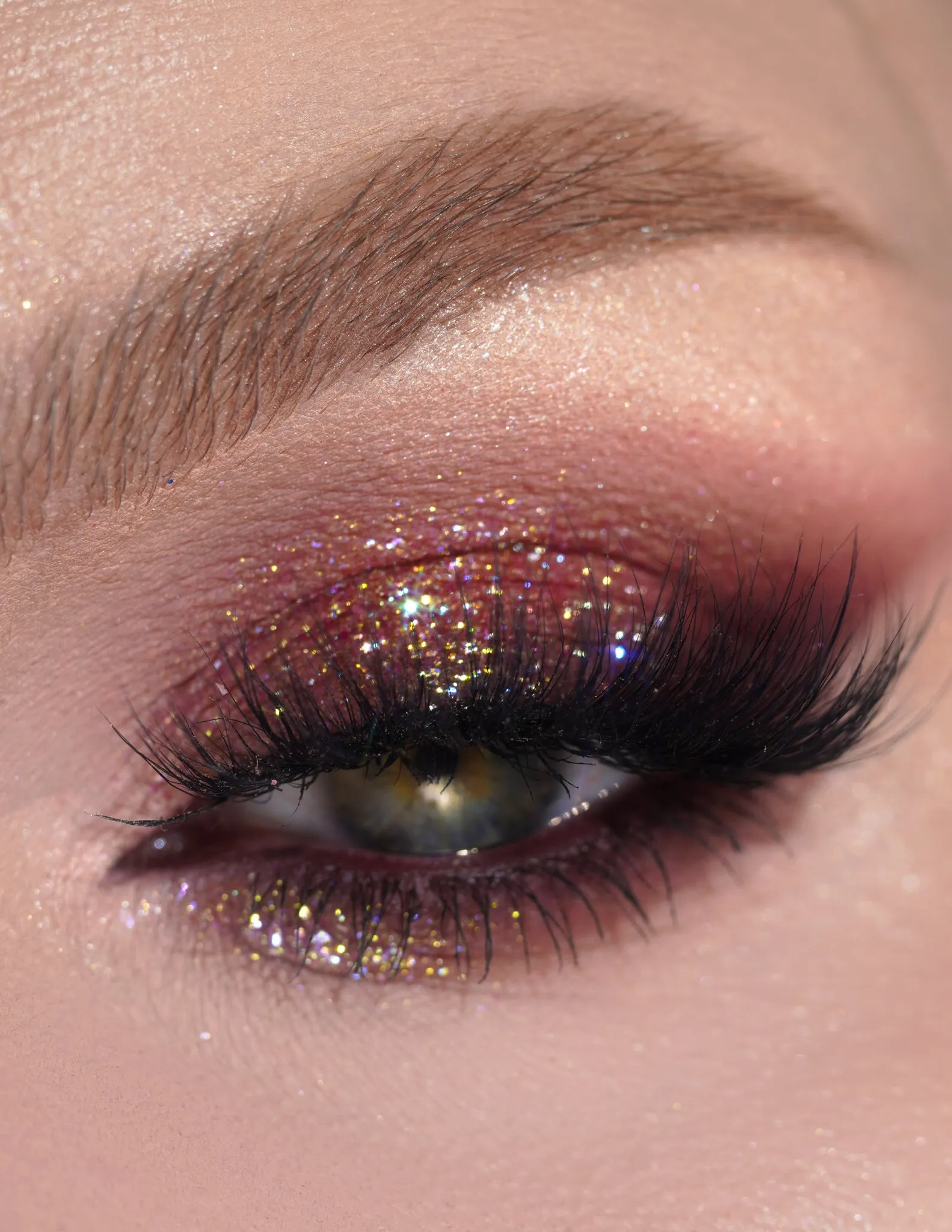 #35 Burgundy Eyeshadow Glitter