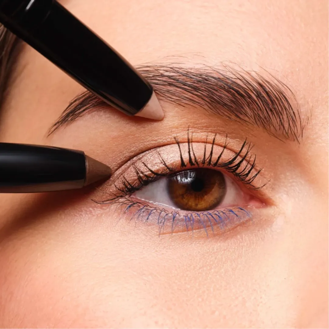 High Performance Eyeshadow Stylo (24 Colours)