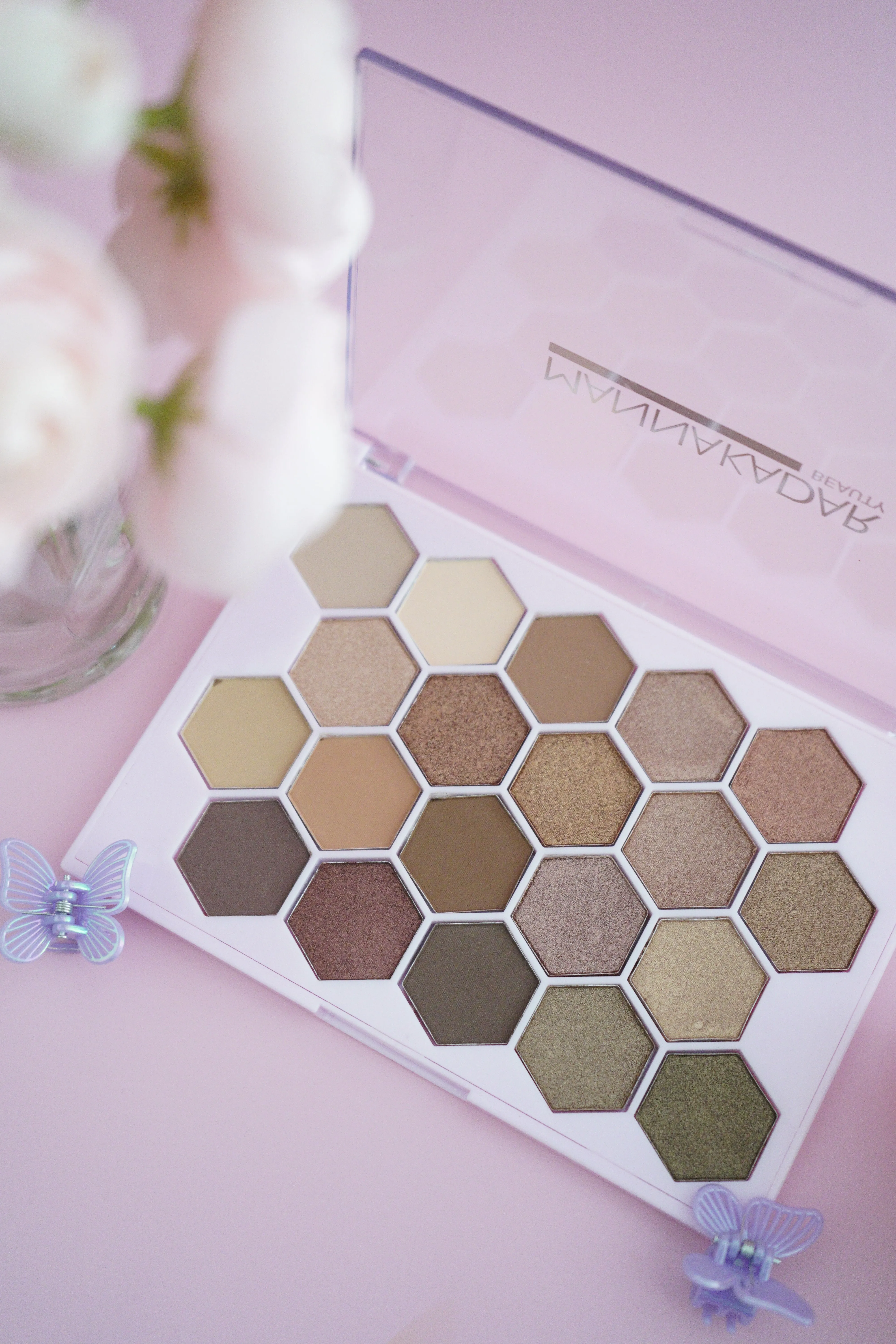 Honey Bee Eyeshadow Palette