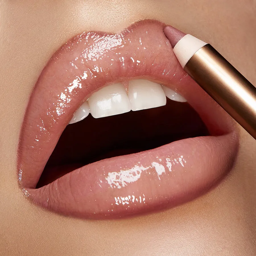 Kiko Milano 3D Hydra Lipgloss 02 | Softening Lip Gloss for a 3D Look