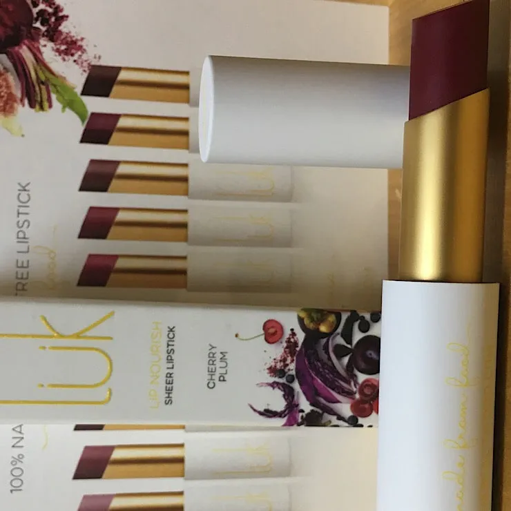 LUK LIP BALM