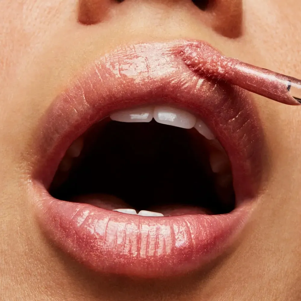 M.A.C Sized To Go Lipglass 2.4g