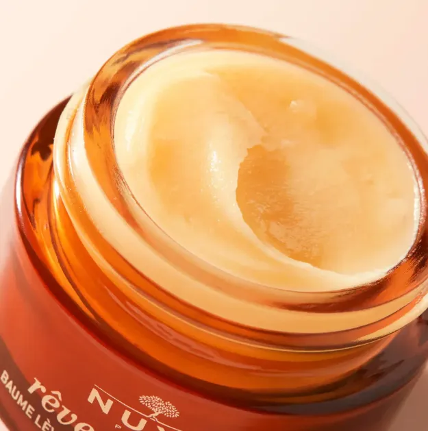 NEW Retails $20 Nuxe Rêve de miel® Ultra-Nourishing Lip Balm