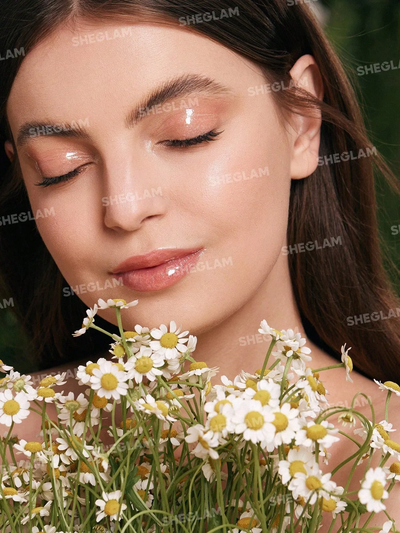 SHEGLAM Power Bouquet Lip Gloss -Power Petals  Shiny Tinted Moisturizing Lip Gloss Plumping Non-Sticky Lip Oil Repairing Cherry Blossom Extract Lip Care